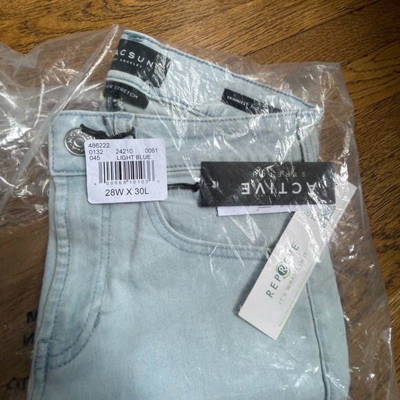 Pacsun skinniest active stretch jeans - Picture 3 of 4